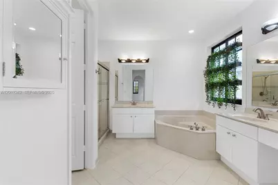 1559 Passion Vine Cr #7-2, Weston, FL 33326 - Photo 46