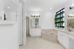 1559 Passion Vine Creek, Weston, FL 33326 - Photo 46