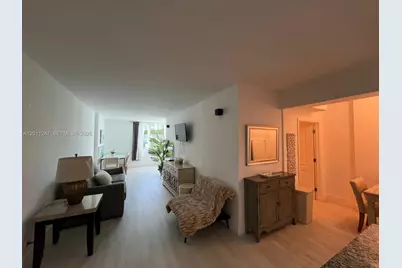 2301 Collins Ave #632, Miami Beach, FL 33139 - Photo 6
