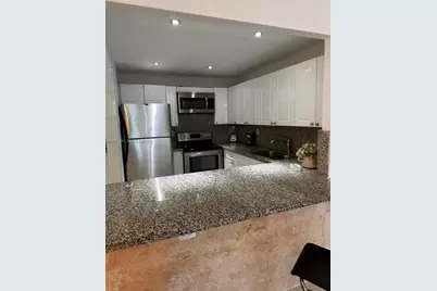 2301 Collins Ave #632, Miami Beach, FL 33139 - Photo 12