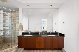 15901 Collins Ave, Sunny Isles Beach, FL 33160 - Photo 30