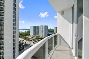 15901 Collins Ave, Sunny Isles Beach, FL 33160 - Photo 62
