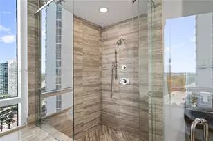 15901 Collins Ave, Sunny Isles Beach, FL 33160 - Photo 34
