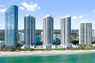 15901 Collins Ave, Sunny Isles Beach, FL 33160 - Photo 14