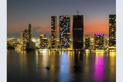 725 NE 24th St #301, Miami, FL 33137 - Photo 30