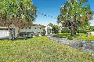 7790 SW 91 Ave, Miami, FL 33173 - Photo 4