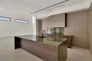 135 SW 29th Rd, Miami, FL 33129 - Photo 14