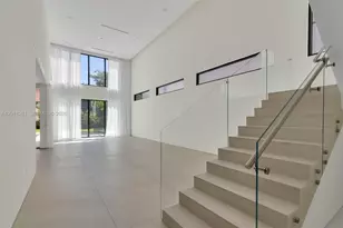 135 SW 29th Rd, Miami, FL 33129 - Photo 6