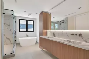 125 SW 29th Rd, Miami, FL 33129 - Photo 42