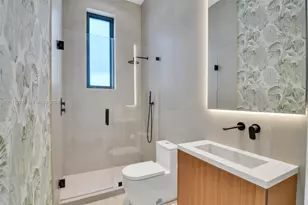 125 SW 29th Rd, Miami, FL 33129 - Photo 68
