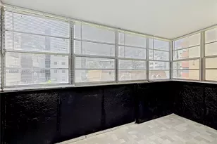16400 NE 17th Ave, North Miami Beach, FL 33162 - Photo 20