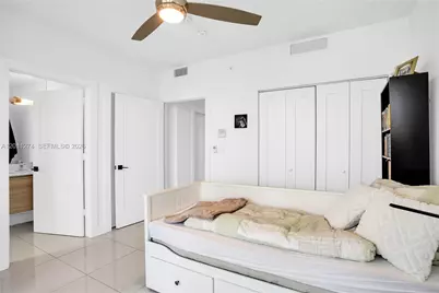 87 N Shore Dr, Miami Beach, FL 33141 - Photo 22