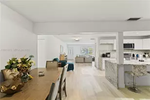 6880 Scott St, Hollywood, FL 33024 - Photo 10