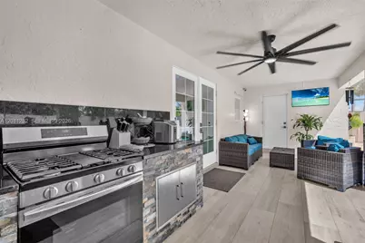 252 Malibu Cir #252, Greenacres, FL 33413 - Photo 32