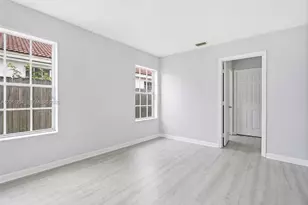 727 Lake Blvd, Weston, FL 33326 - Photo 28