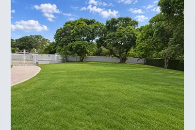7625 SW 75th Ave #0, Miami, FL 33143 - Photo 8