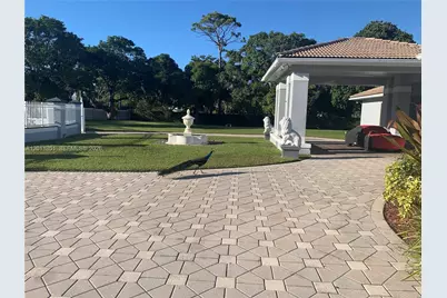 7625 SW 75th Ave #0, Miami, FL 33143 - Photo 12