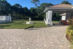 7625 SW 75th Ave, Miami, FL 33143 - Photo 12