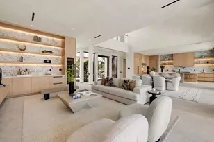 2006 NE 124th St, North Miami, FL 33181 - Photo 12