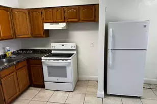 978 SW 10th Dr, Pompano Beach, FL 33060 - Photo 8