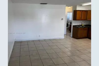 978 SW 10th Dr #21, Pompano Beach, FL 33060 - Photo 6
