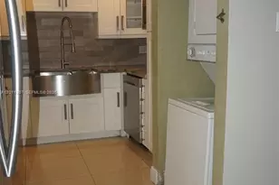 335 NW 187th St, Miami Gardens, FL 33169 - Photo 10