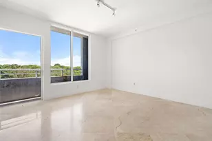 3250 Grand Ave, Miami, FL 33133 - Photo 2