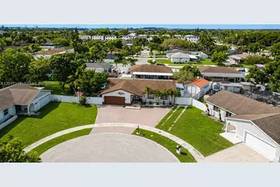26234 SW 133rd Pl, Homestead, FL 33032 - Photo 1