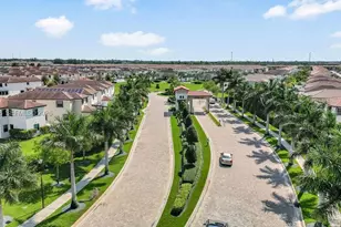 10657 W 32nd Ln, Hialeah, FL 33018 - Photo 44