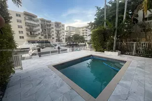 3915 NE 168th St, North Miami Beach, FL 33160 - Photo 28