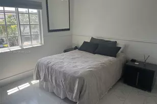 3915 NE 168th St, North Miami Beach, FL 33160 - Photo 22