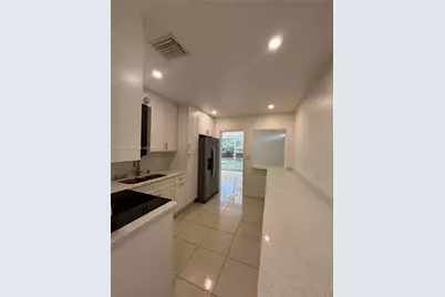 822 Avenida Hermosa, West Palm Beach, FL 33405 - Photo 6