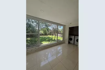 822 Avenida Hermosa, West Palm Beach, FL 33405 - Photo 10