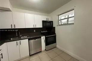 4215 N University Dr, Sunrise, FL 33351 - Photo 10