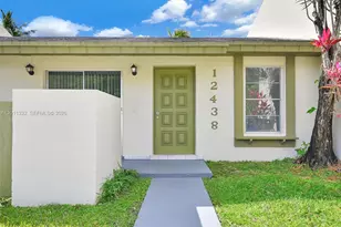 12438 SW 115th Terrace, Miami, FL 33186 - Photo 2