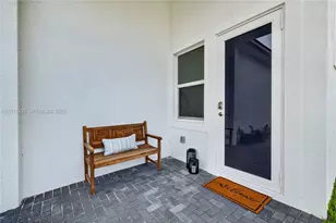 265 SE Via Sangro, Port Saint Lucie, FL 34952 - Photo 6