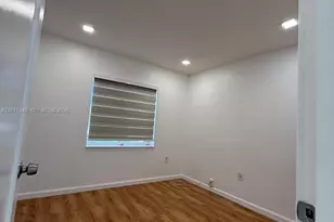 9130 NW 193rd St, Hialeah, FL 33018 - Photo 14