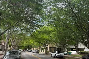 820 Salzedo St, Coral Gables, FL 33134 - Photo 24