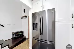 10375 Rue Vendome, Pembroke Pines, FL 33026 - Photo 6