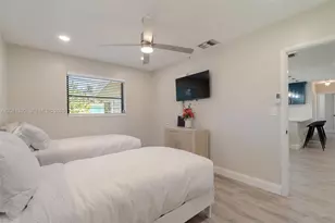 712 Tradewind Dr, North Palm Beach, FL 33408 - Photo 24