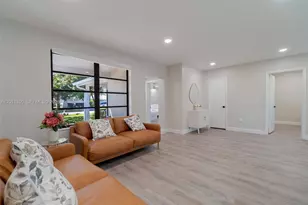 712 Tradewind Dr, North Palm Beach, FL 33408 - Photo 12