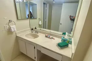 20225 NE 34th Ct, Aventura, FL 33180 - Photo 10
