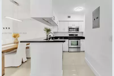 17100 N Bay Rd #1610, Sunny Isles Beach, FL 33160 - Photo 12