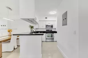 17100 N Bay Rd, Sunny Isles Beach, FL 33160 - Photo 12