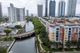 17100 N Bay Rd, Sunny Isles Beach, FL 33160 - Photo 30
