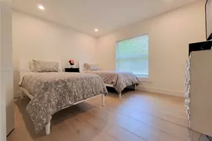 735 Tradewind Dr, North Palm Beach, FL 33408 - Photo 36