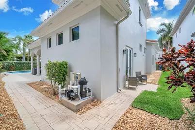 1480 Windjammer Way, Hollywood, FL 33019 - Photo 66