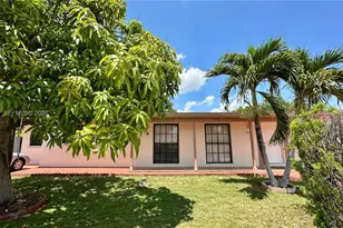 9625 SW 164th St, Miami, FL 33157 - Photo 2