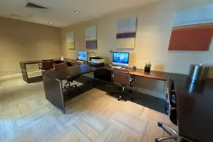 950 Brickell Bay Dr, Miami, FL 33131 - Photo 24