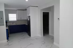 1023 SW 12th Ct, Miami, FL 33135 - Photo 4